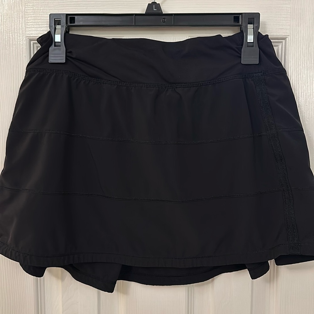 Pace rival skirt lululemon size 8